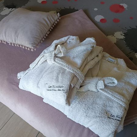 Les Ricochets - Maison D'Hotes Saint-Denis-les-Martel Екстер'єр фото